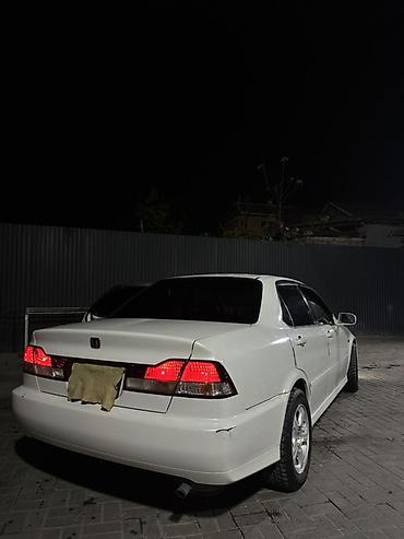 фары торнео: Honda Accord: 2002 г., Седан — 2