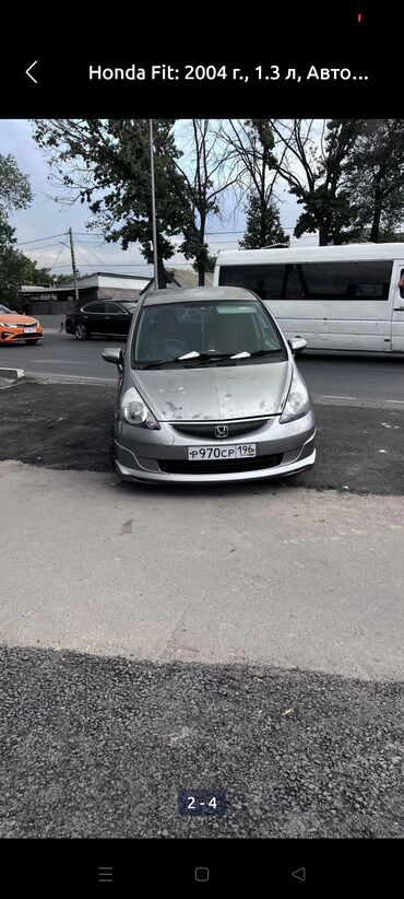 машине арзан: Honda Fit: 2004 г., 1.3 л, Автомат, Бензин, Хетчбек