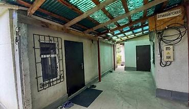 Үйлөрдү сатуу: 5 бөлмө, 80 м², 4 соток, Бишкек, Аламедин базары Риелтор — 2