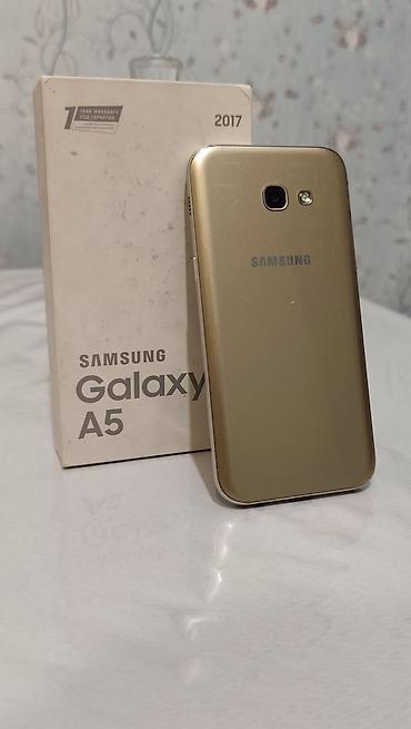 telofonu: Samsung Galaxy A5 2017, 32 GB, rəng - Qızılı — 2