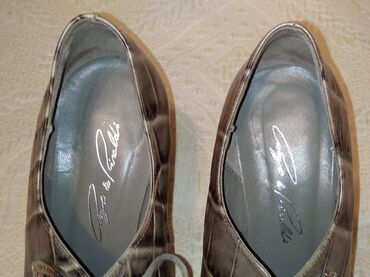 Gležnjače: Gležnjače, 38 — 9