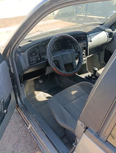 sprinter 516: Volkswagen Passat: 1990 г., 1.8 л, Механика, Бензин, Универсал — 2