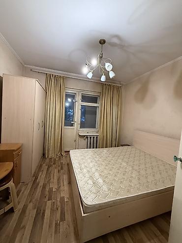 15: 2 комнаты, 50 м², 11 мкр 105 серия, 1 этаж, Требуется ремонт — 3