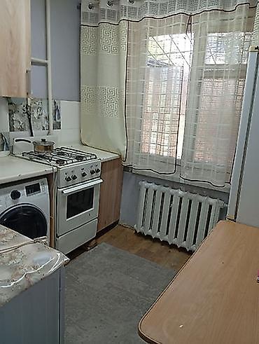 квартиры до 5000: 1000 мелочей Сдается 3-х ком квартира Серия: 104 Этаж: 1/5 С — 5