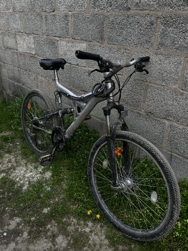 велосипед colnago: ПРОДАЮ ВЕЛОСИПЕТ 26 РАЗМЕР КОЛЕСА РАМА АЛЮМИНИЕВАЯ,СКОРОСТЬ НЕ