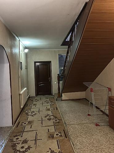 Долгосрочная аренда домов: 206 м², 6 комнат, Утепленный, Парковка, Лоджия — 21