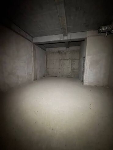 Продажа помещений свободного назначения: 🔥🔥🔥Срочно! Продается готовое цокольное помещение в микр. Асанбае в — 13