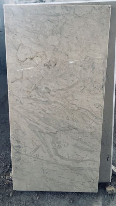 Mərmər: Anbar boşaldiği üçün mermerler deyerinden cox aşaği satilir qiymey -da lalafo.az — 10 Mərmər: Anbar boşaldiği üçün mermerler deyerinden cox aşaği satilir qiymey — 10