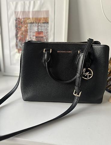 krst iz jerusalima: Prodajem dve skoro nove (velika nikad nošena) Michael Kors tašne — 3