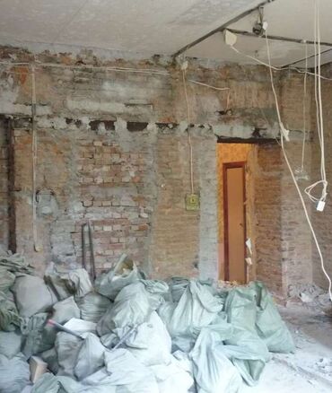 Демонтажные работы: Разбор полов, Снятие потолков, Демонтаж крыш | Гипсокартонная стена, Снос перегородки, Снятие старой штукатурки | Снятие реечных потолков, Снятие подвесных потолков, Зачистка от старых обоев | Демонтаж деревянного пола, Демонтаж линолеума, Демонтаж плинтуса | Крыша из шифера, Металлочерепичная кровля, Мягкая кровля Больше 6 лет опыта — 4