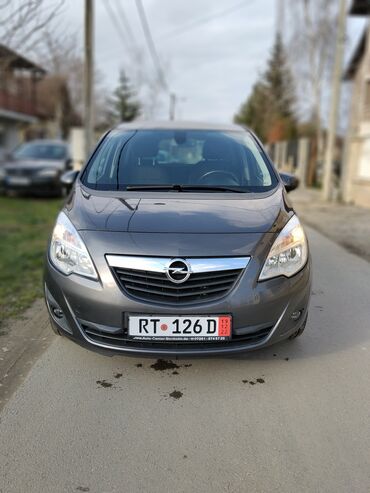Automobili: Opel Meriva: 1.3 l. | 2011 г. | 180068 km. | Van/Minibus