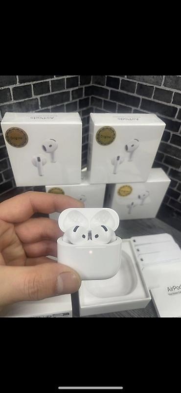 Аудиотехника: Беспроводные наушники-вкладыши Apple AirPods (поколение с укороченной — 1