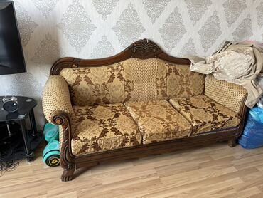 Divan və kreslo dəstləri: Klassik divan, Divan, Bazasız, Açılmayan