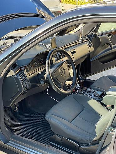 w210 lyuk: Mercedes-Benz E-Class: 2 l | 1997 il Sedan — 6