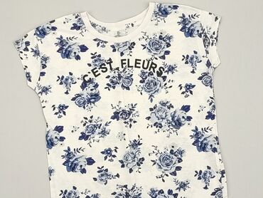biała bluzka w niebieskie kwiaty: Koszulka, 10 lat, 134-140 cm, stan - Dobry