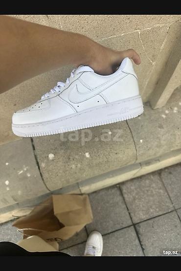 nike air force 1: Məhsul: Ağ rəngli Nike Air Force 1 Low kişi idman ayaqqabısı — 4