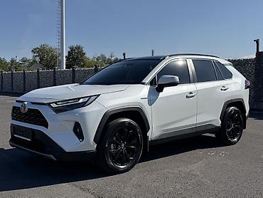 Toyota RAV4: 2024 г., 2.5 л, Вариатор, Гибрид, Кроссовер