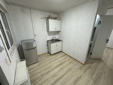 Долгосрочная аренда комнат: 18 м², С мебелью