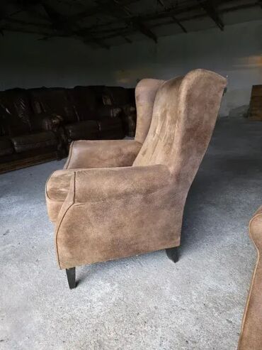 Fotelje: Odlicno stanje. Cena po komadu — 5