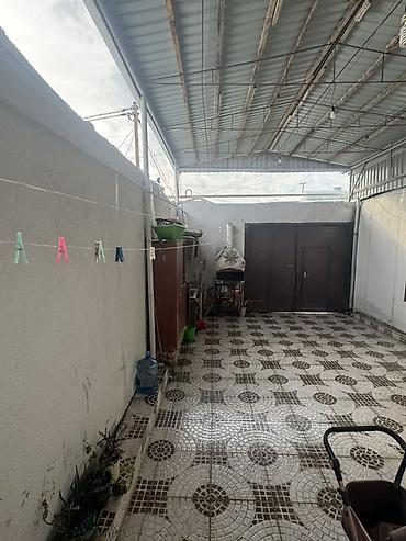 Həyət evləri və villaların satışı: Ev Binəqədi tam mərkəzdə avtobus yolunan 20 metr mesafede — 4