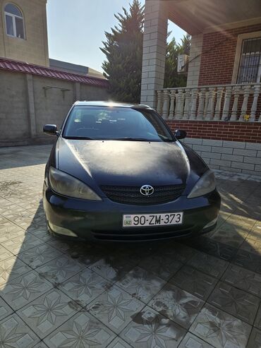 Toyota: Toyota Camry: 3 l | 2002 il Sedan — 4