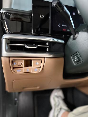 gra: Hyundai Grandeur: 2023 г., 1.6 л, Автомат, Гибрид, Седан — 9