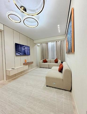Продажа квартир: 2 комнаты, 64 м², Боконбаева/Уметалиева Элитка, 11 этаж, Дизайнерский ремонт — 1