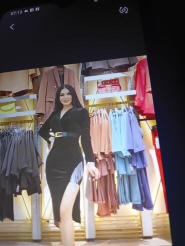 женское платье с воланом: Qadınlar üçün zərif axşam/ziyafət donu - Material: Yumşaq, bədənə