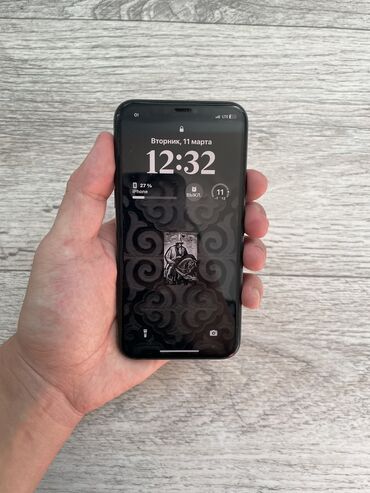 Apple iPhone: IPhone 11 Pro, Б/у, 64 ГБ, Graphite, Наушники, Зарядное устройство, Защитное стекло, 71 %