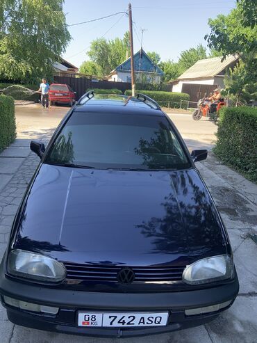 Volkswagen: Volkswagen Golf Variant: 1995 г., 1.8 л, Механика, Бензин, Универсал