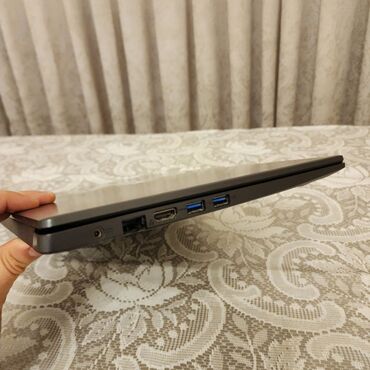 Acer: Acer noutbuk – 15.6" Full HD (1080p) ekranlı, incə çərçivəli model — 5