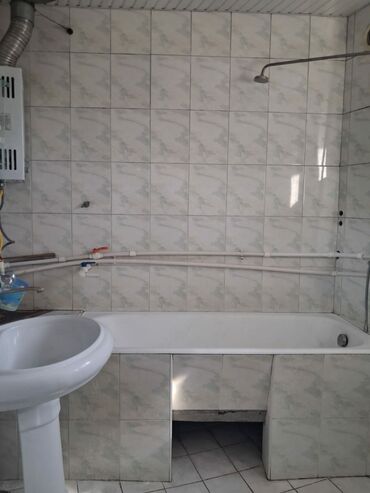 Uzunmüddətli kirayə evlər: Xanımlara 2 otaq və kirayə verilir.iki xanım axtarılır.ümumi 350 — 5