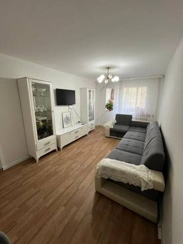 продажа домов в бишкеке арча бешик: 3 комнаты, 58 м², 104 серия, 2 этаж, Евроремонт