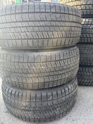 Шины: Шины 225 / 50 / R 17, Зима, Б/у, Комплект, Легковые, Япония, Bridgestone — 2