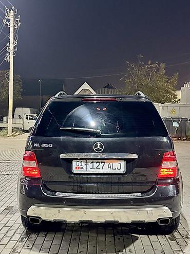 резонатор глушителя цена: Mercedes-Benz ML-Class: 2006 г., 3.5 л, Автомат, Бензин, Кроссовер — 5