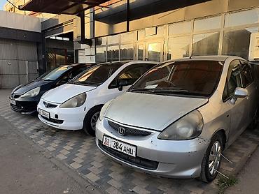 minu: Сдаю Honda Fit под такси, На месяц, | Залог — 6