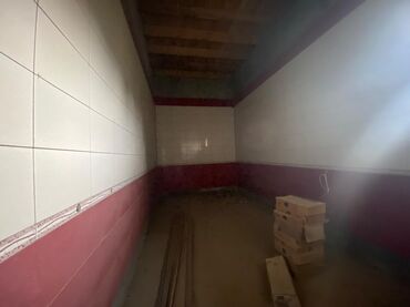 Həyət evləri və villaların satışı: Bine atciliqda ev satilir Satılır: geniş həyət sahəsi olan iki — 12