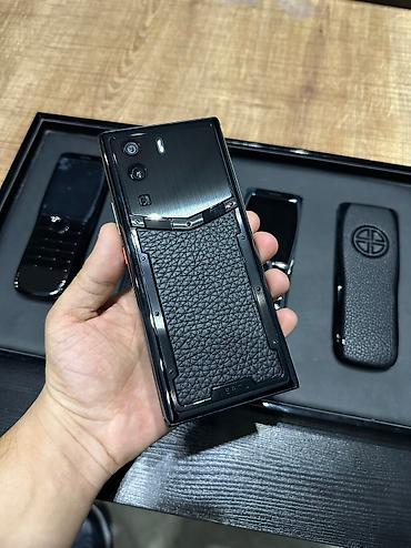 Vertu: Exclusive New Vertu Meta Android: 12 Ram: 12 GB Yaddas: 512 GB -da lalafo.az — 17 Vertu: Exclusive New Vertu Meta Android: 12 Ram: 12 GB Yaddas: 512 GB — 17