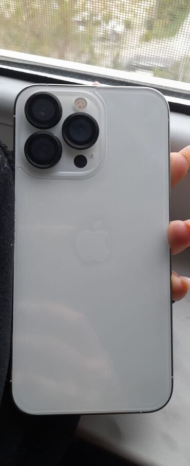 Apple iPhone: IPhone 13 Pro, 128 GB, White Titanium