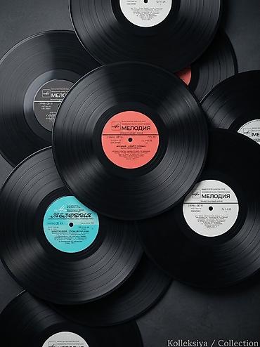 darbuka satış: 41 ədəd köhnə vinil plastinka satılır! Sovet dövrünə aid “Мелодия” və — 1