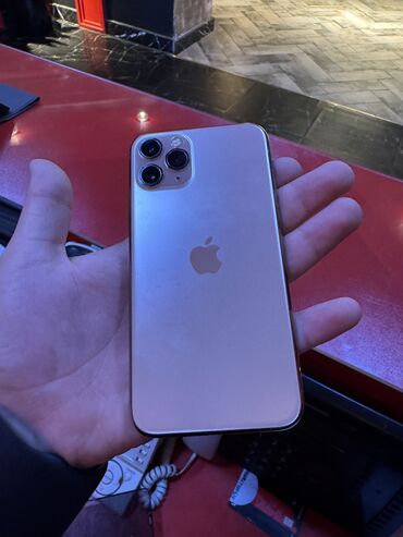 dnepr 11: IPhone 11 Pro, 64 GB, Qızılı, Barmaq izi, Simsiz şarj, Face ID