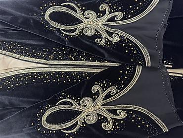 Вечерние платья: Вечернее платье, Классическое, Длинная модель, Велюр, С рукавами, Стразы, Стандарт — 5