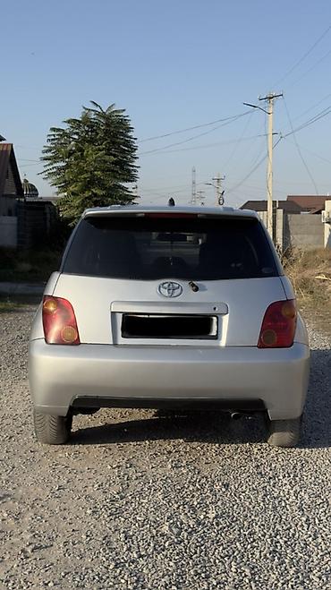 авто киргистан: Toyota Ist: 2003 г., 1.3 л, Автомат, Бензин, Хэтчбэк — 2