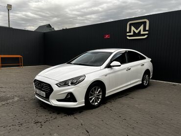 tayota runx: Hyundai Sonata: 2018 г., 2 л, Автоматические, Газ, Седан