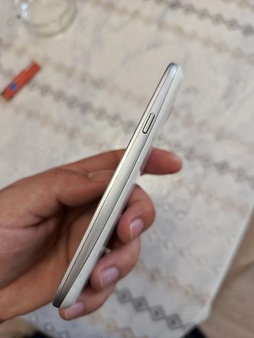 s iii mini: Samsung I9300 Galaxy S3, rəng - Ağ, Qırıq — 5