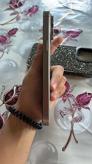 Apple iPhone: IPhone 15 Pro Max, Б/у, Серебристый, Чехол — 7