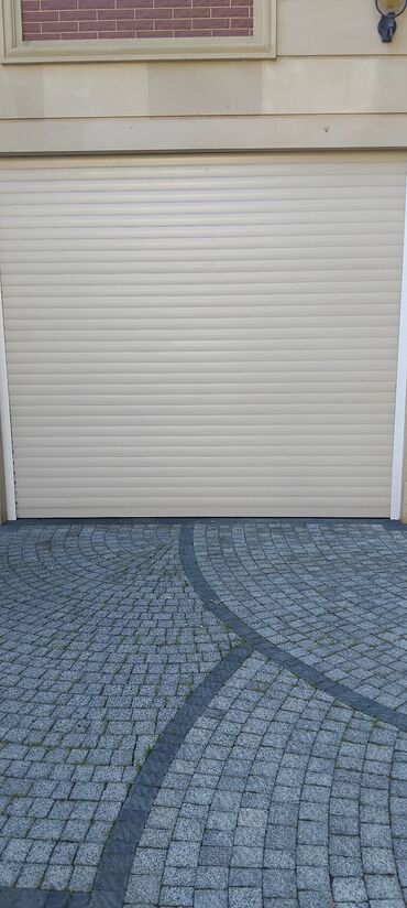 devit 3: Avtomatik darvaza tecili satilir eni 3.50.hundurluyu 3 metir iwlekdi