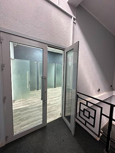 общепит: Аренда офисов, 279 м², В жилом комплексе, С отдельной кухней, С отдельным входом, С отдельным сан узлом — 10