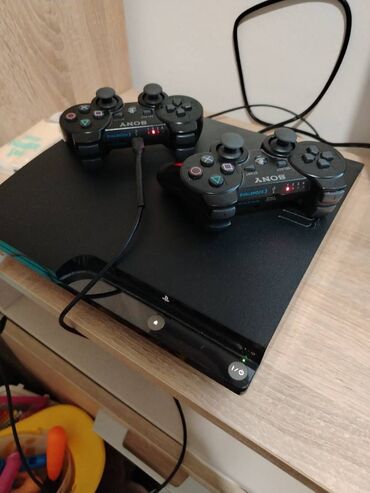 PS3 (Sony PlayStation 3): Playstation 3 / Čipovan / Slim / 500gb / 40 Igrica ima na njemu. Kod na lalafo.rs — 16 PS3 (Sony PlayStation 3): Playstation 3 / Čipovan / Slim / 500gb / 40 Igrica ima na njemu. Kod — 16