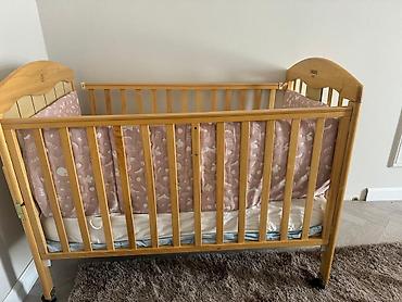 bunk bed: Детская кроватка из натурального дерева с комплектом текстиля — 2